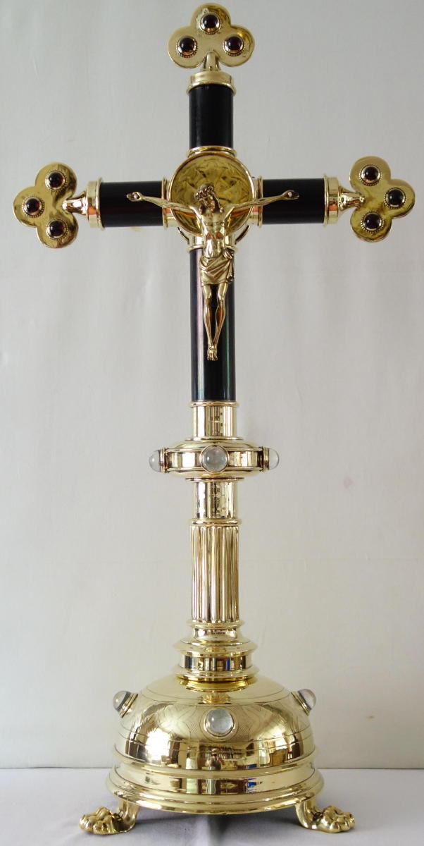 Altar Crucifix